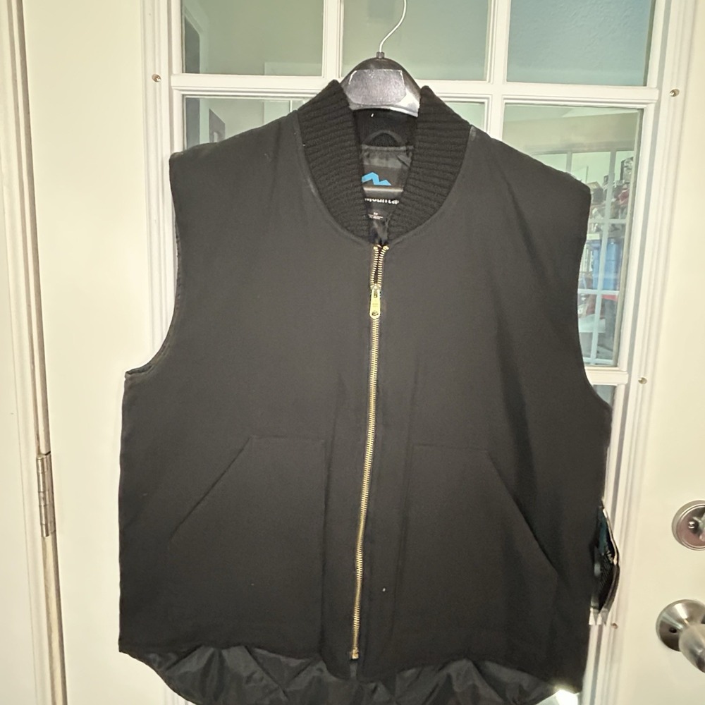 Tri-Mountain Black NCHA Fort Worth TX Embroidered Vest Medium NWT Rodeo Western